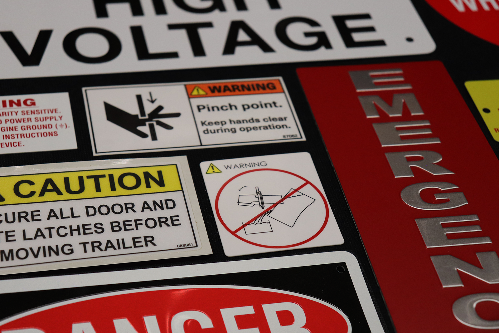 Leveraging Visual Communication to Share Critical Information